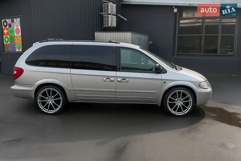 Chrysler Grand Voyager 2005