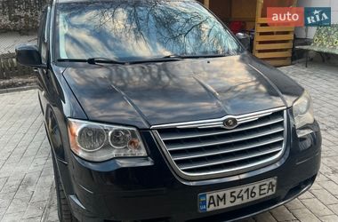 Універсал Chrysler Grand Voyager 2008 в Житомирі
