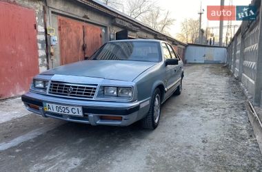 Лифтбек Chrysler LE Baron 1991 в Киеве