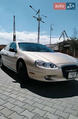 Седан Chrysler LHS 2001 в Ізмаїлі