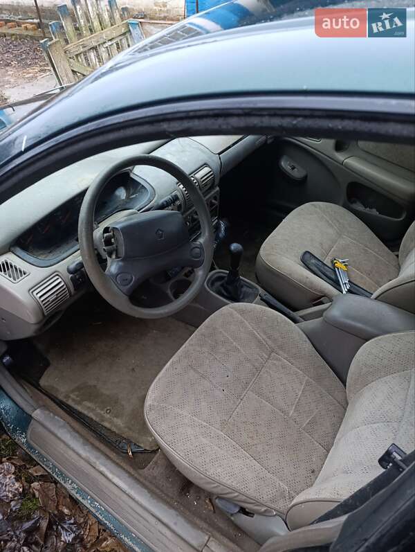 Седан Chrysler Neon 1995 в Новоархангельську фото 7 Седан Chrysler Neon 1995 в Новоархангельську