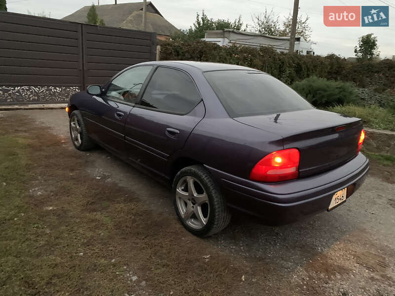 Седан Chrysler Neon 1995 в Виннице