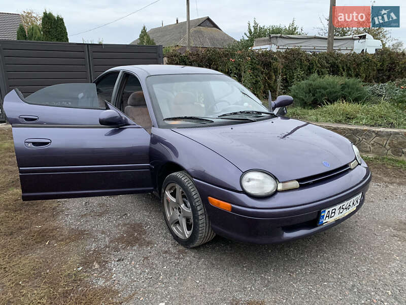 Седан Chrysler Neon 1995 в Виннице