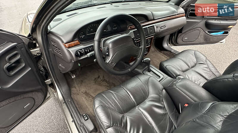 Седан Chrysler New Yorker 1995 в Белой Церкви