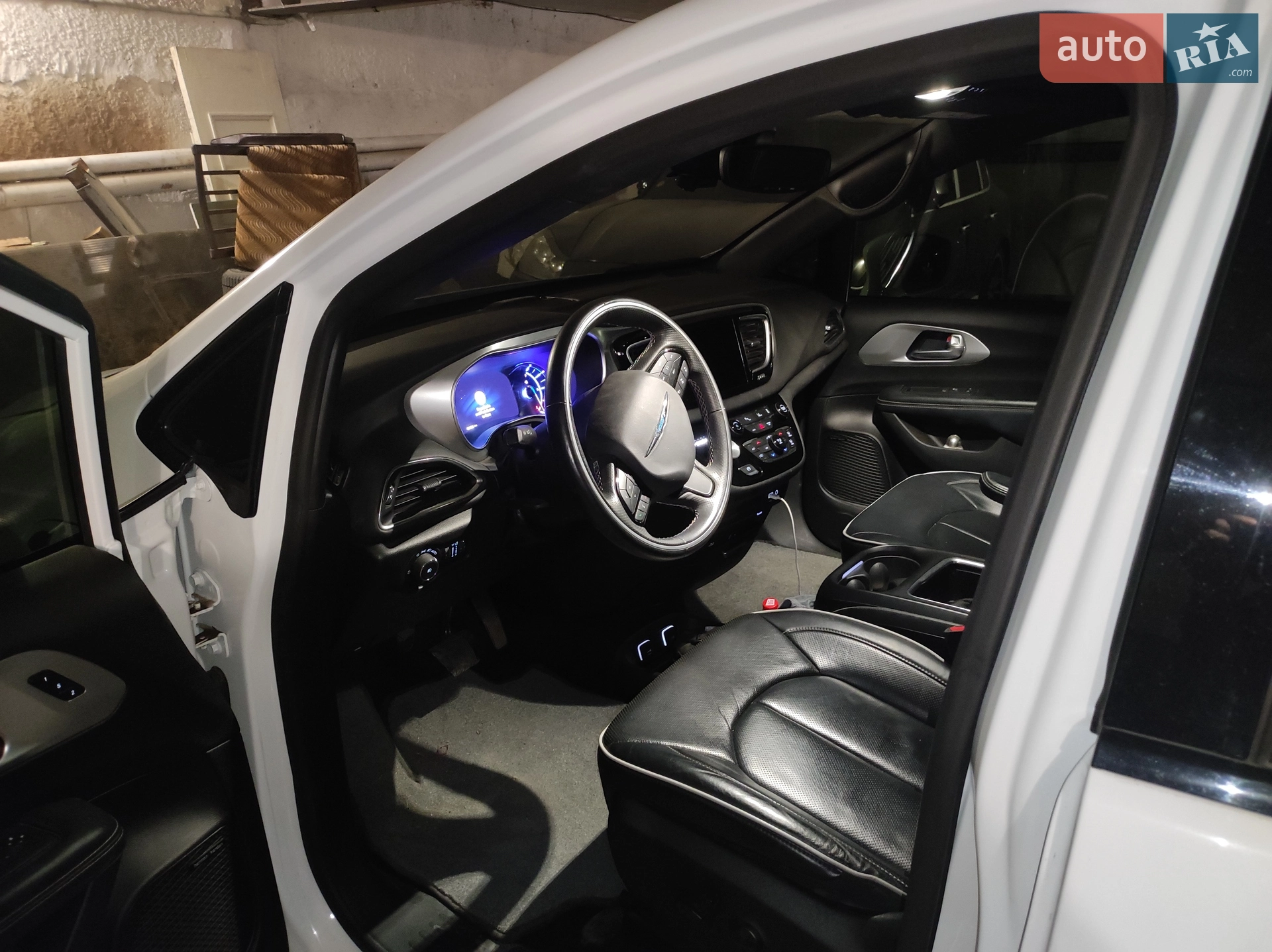 2019 Chrysler Pacifica - мініатюра 6