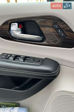 Минивэн Chrysler Pacifica 2021 в Виннице