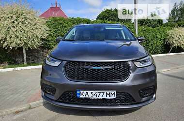 Минивэн Chrysler Pacifica 2021 в Киеве