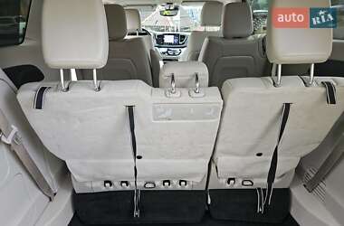 Минивэн Chrysler Pacifica 2021 в Киеве