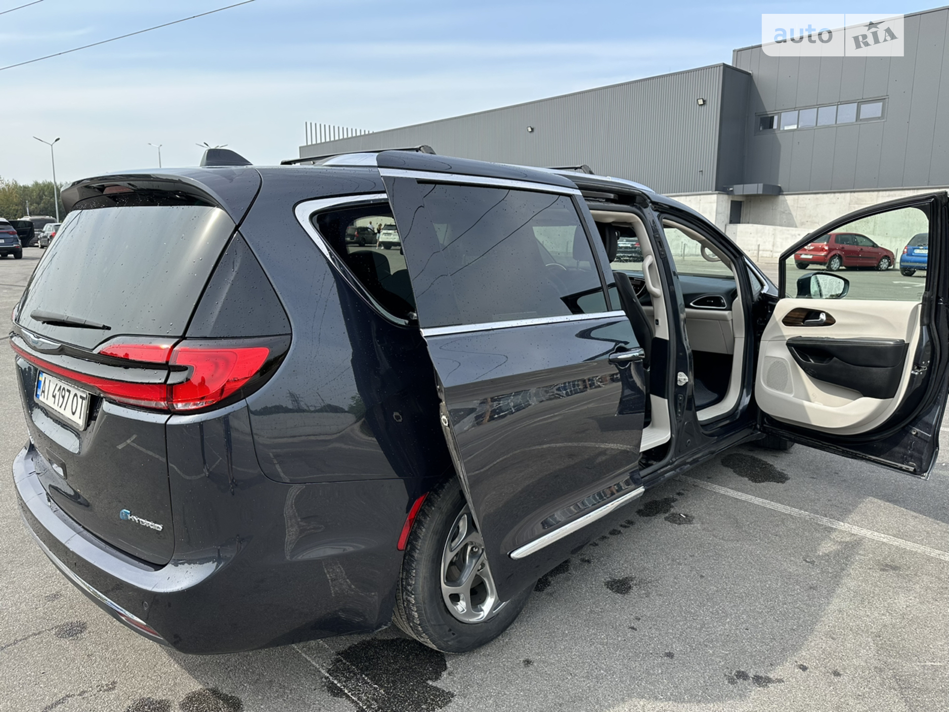 2020 Chrysler Pacifica - мініатюра 5
