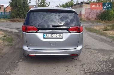 Минивэн Chrysler Pacifica 2019 в Карловке фото 4 Минивэн Chrysler Pacifica 2019 в Карловке