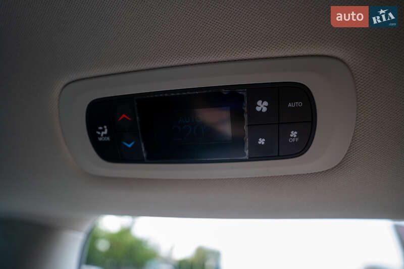 Минивэн Chrysler Pacifica 2021 в Киеве фото 28 Минивэн Chrysler Pacifica 2021 в Киеве