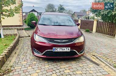 Минивэн Chrysler Pacifica 2019 в Трускавце