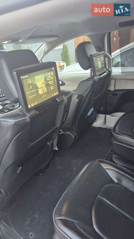 Минивэн Chrysler Pacifica 2020 в Одессе фото 36 Минивэн Chrysler Pacifica 2020 в Одессе