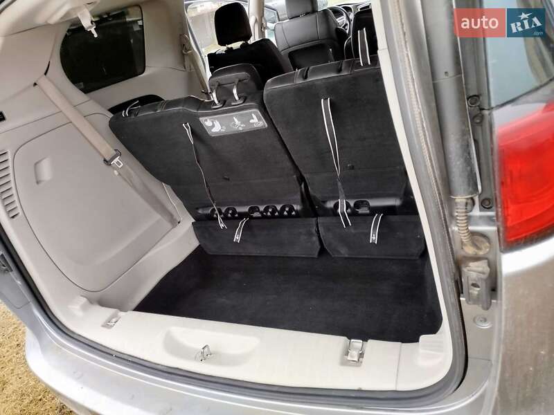 Минивэн Chrysler Pacifica 2017 в Львове
