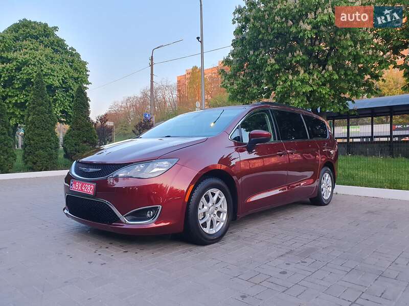 Chrysler Pacifica 2020