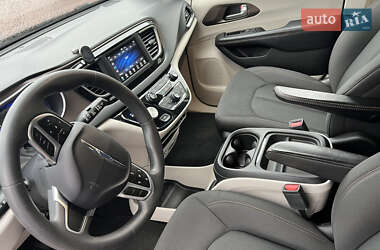 Универсал Chrysler Pacifica 2018 в 