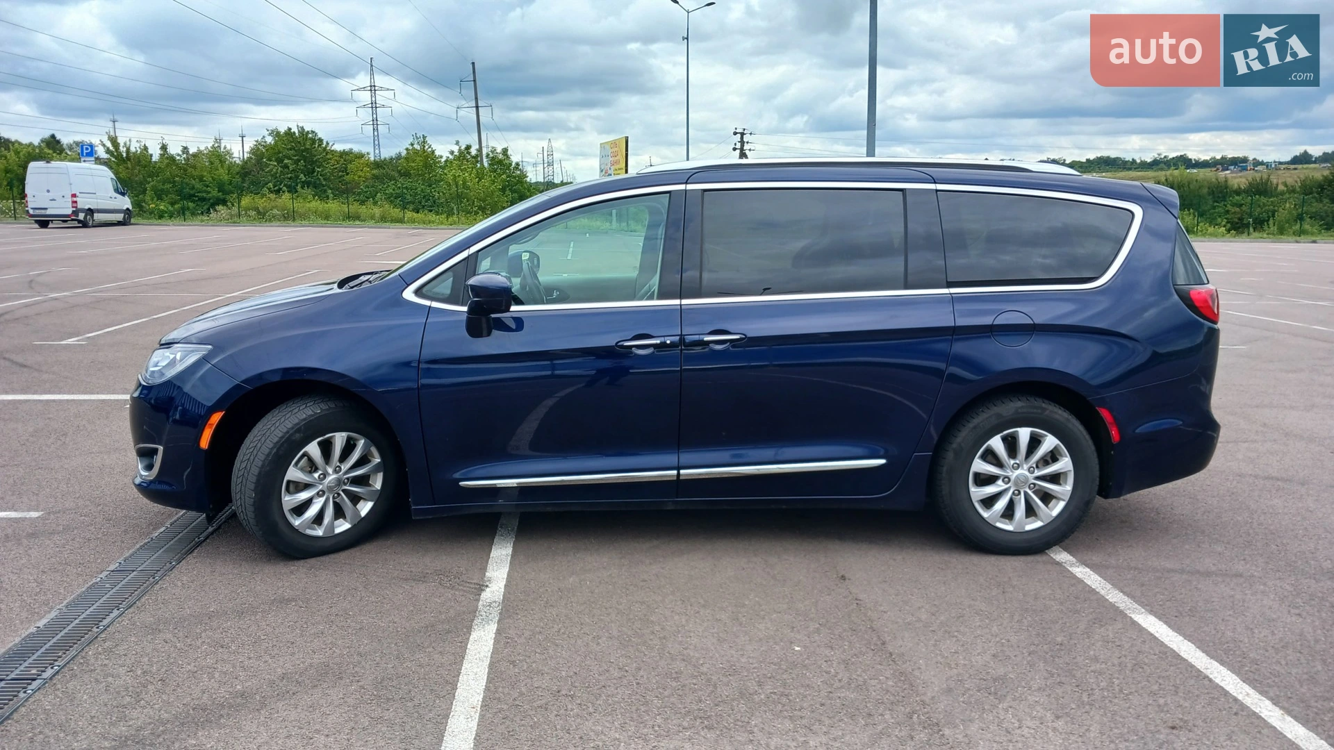 2018 Chrysler Pacifica - мініатюра 3