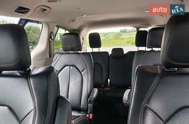 Мінівен Chrysler Pacifica 2018 в Рівному