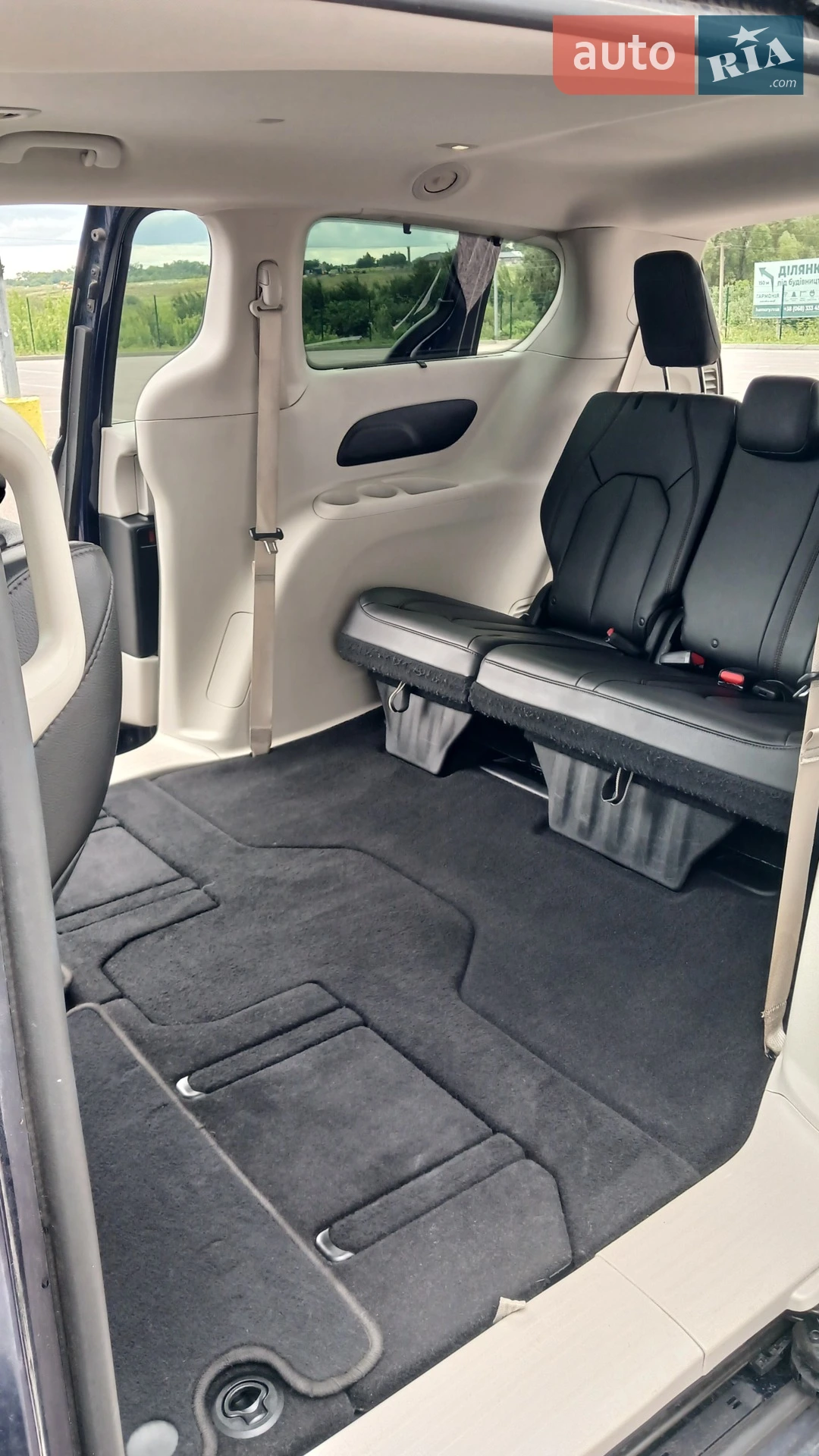 2018 Chrysler Pacifica - мініатюра 42