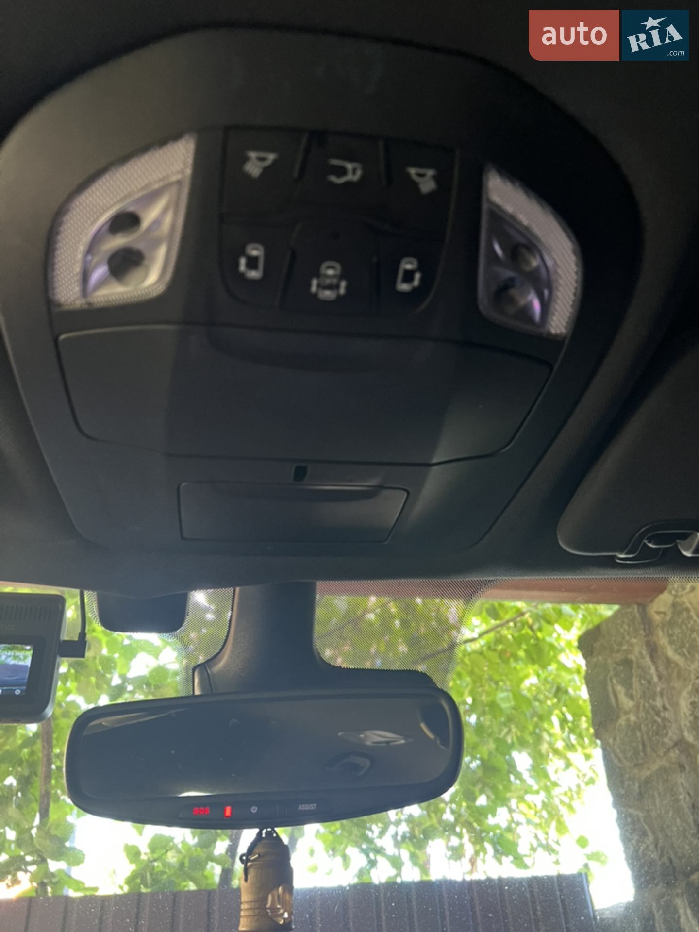 2021 Chrysler Pacifica - мініатюра 23