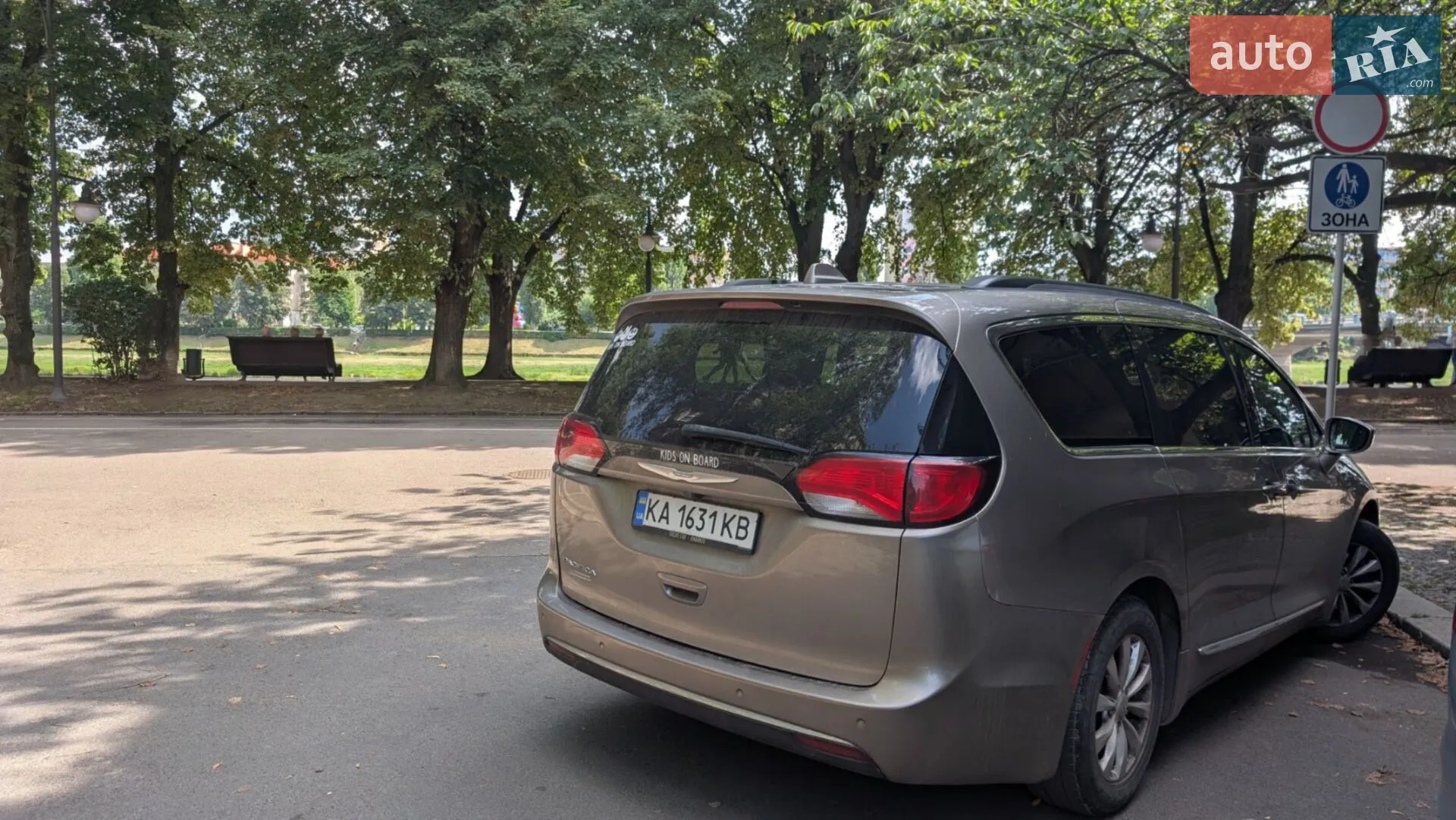 2017 Chrysler Pacifica - мініатюра 5