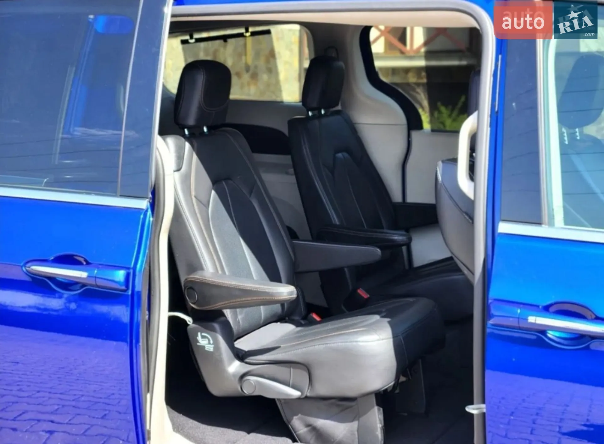 2020 Chrysler Pacifica - мініатюра 8