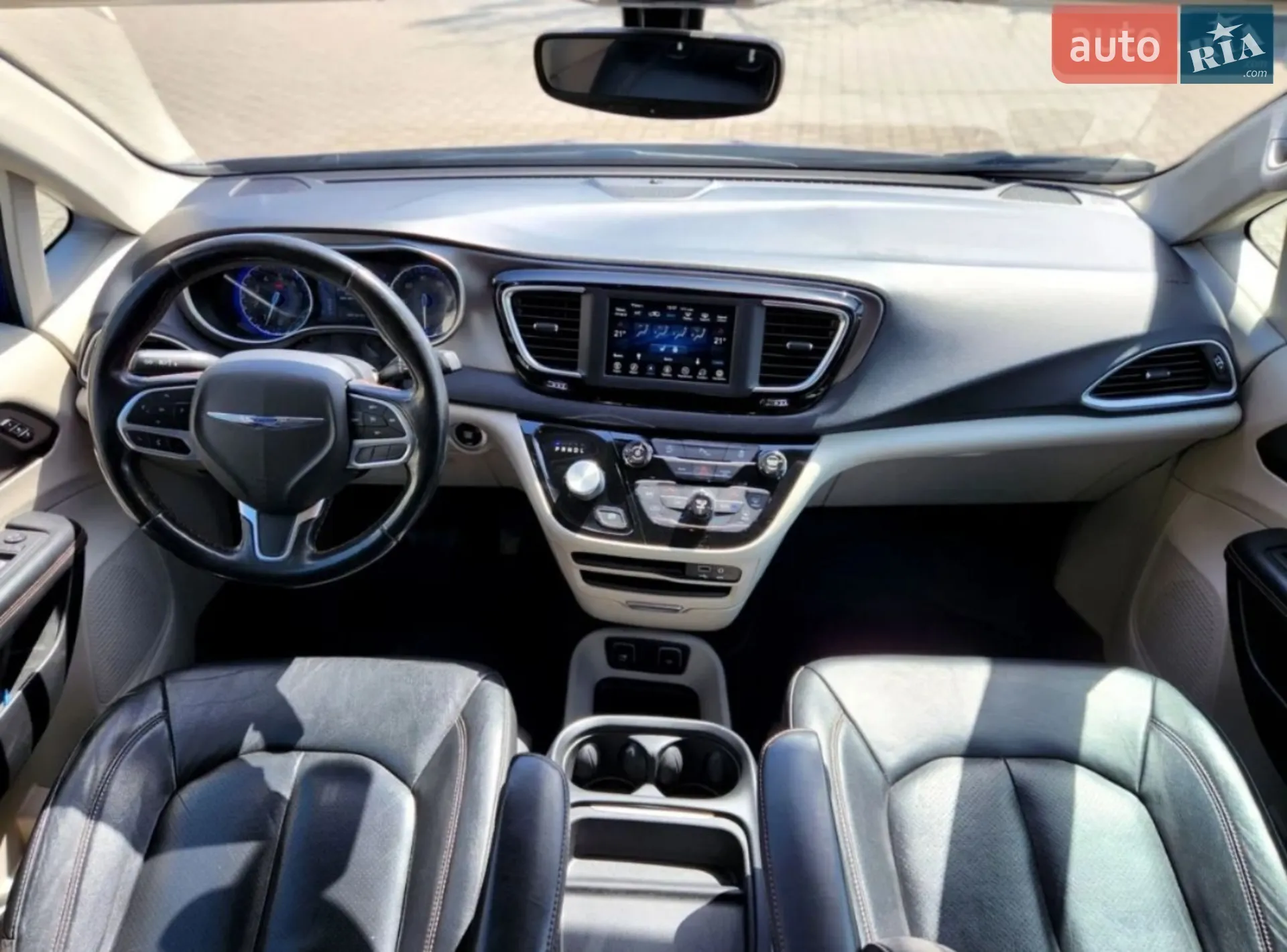 2020 Chrysler Pacifica - мініатюра 16