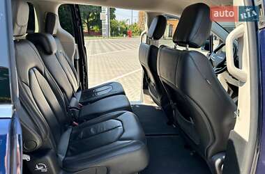 Универсал Chrysler Pacifica 2018 в 