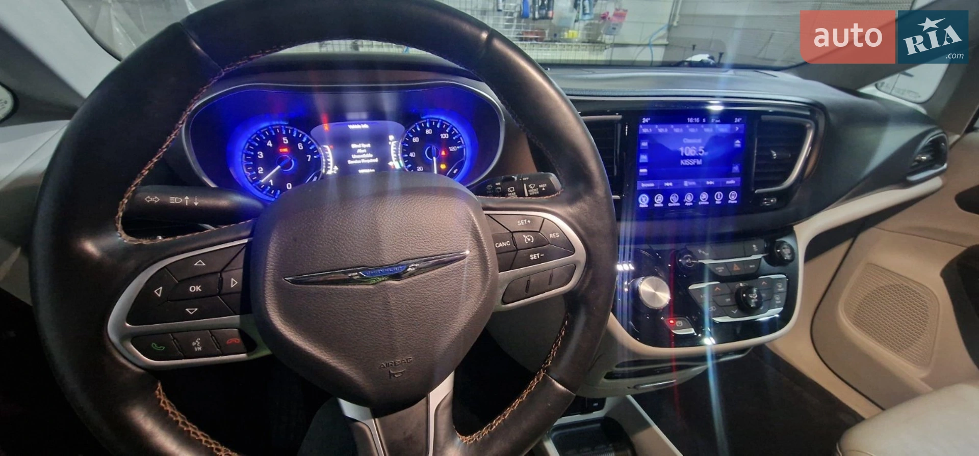 2016 Chrysler Pacifica - мініатюра 6