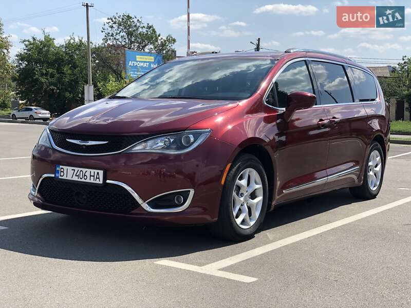 Chrysler Pacifica 2017