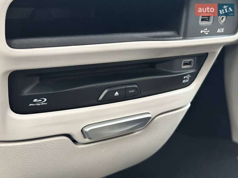 Мінівен Chrysler Pacifica 2017 в Києві фото 36 Мінівен Chrysler Pacifica 2017 в Києві