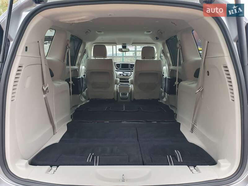 Мінівен Chrysler Pacifica 2021 в Києві фото 55 Мінівен Chrysler Pacifica 2021 в Києві