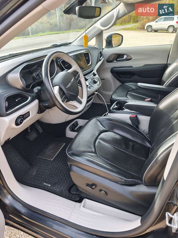 Универсал Chrysler Pacifica 2019 в Виннице фото 14 Универсал Chrysler Pacifica 2019 в Виннице