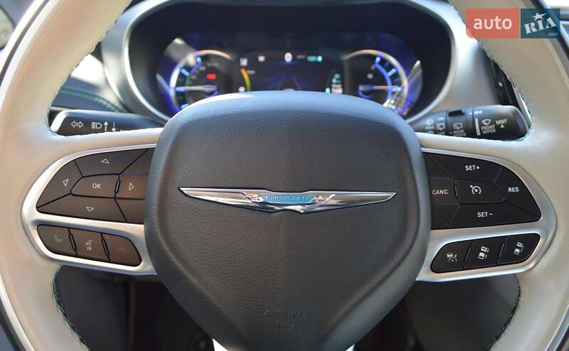 Мінівен Chrysler Pacifica 2019 в Одесі