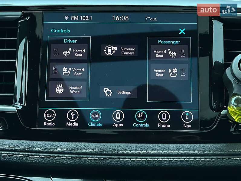 Минивэн Chrysler Pacifica 2019 в Киеве фото 14 Минивэн Chrysler Pacifica 2019 в Киеве