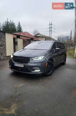 Минивэн Chrysler Pacifica 2021 в Харькове