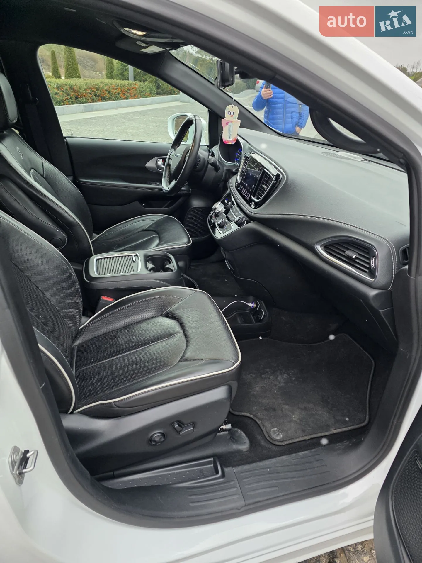 2019 Chrysler Pacifica - мініатюра 14