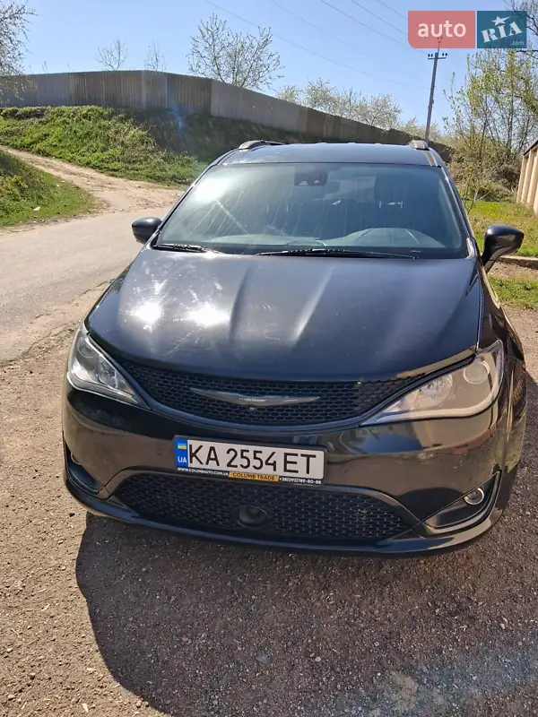 Chrysler Pacifica