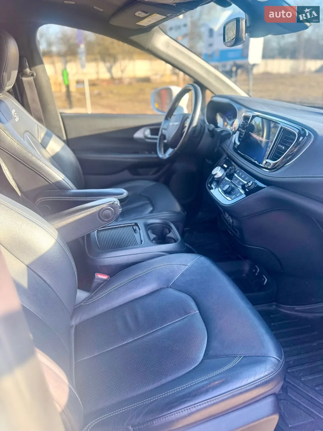 2021 Chrysler Pacifica - мініатюра 14