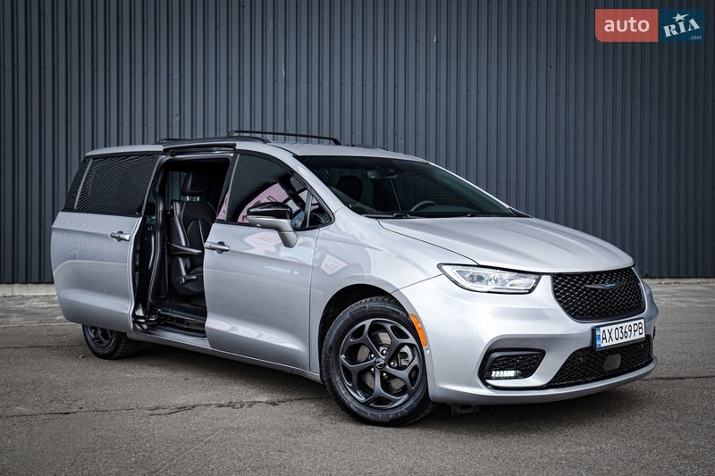 Chrysler Pacifica 2021