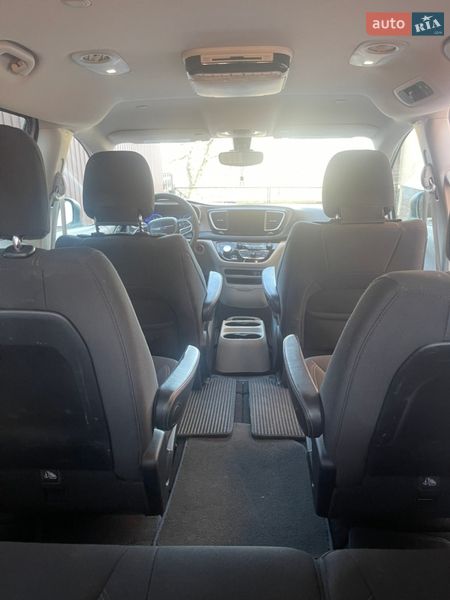 Минивэн Chrysler Pacifica 2017 в Чернигове