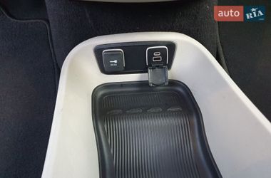Минивэн Chrysler Pacifica 2020 в Киеве