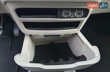 Минивэн Chrysler Pacifica 2020 в Киеве