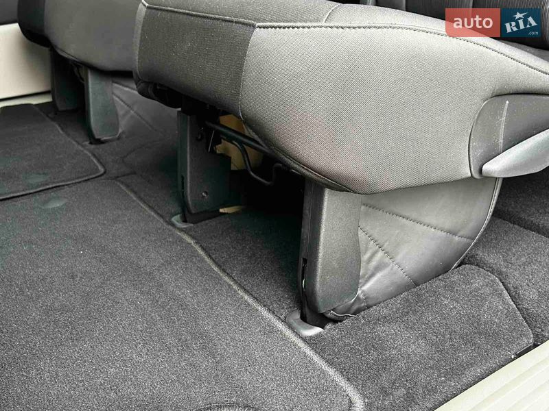 Мінівен Chrysler Pacifica 2019 в Одесі