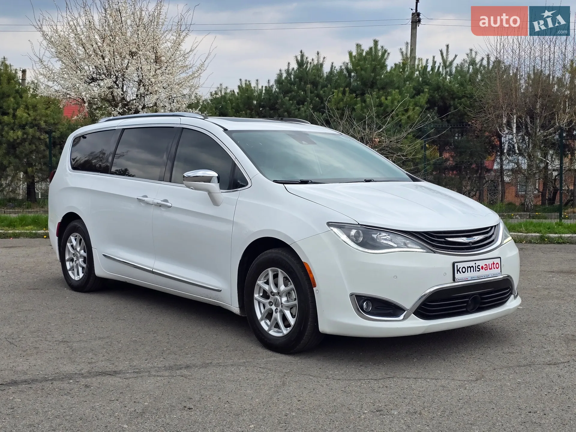 2017 Chrysler Pacifica - мініатюра 16