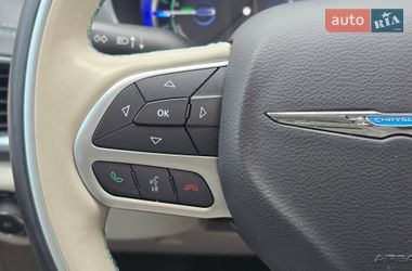 Минивэн Chrysler Pacifica 2017 в Хмельницком