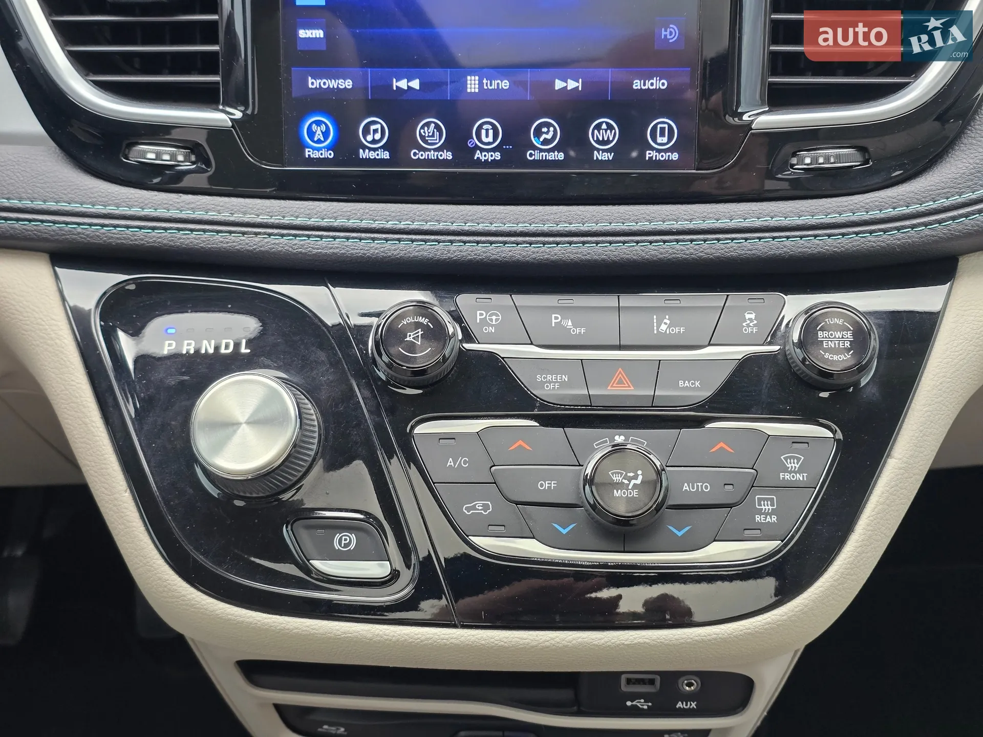 2017 Chrysler Pacifica - мініатюра 57