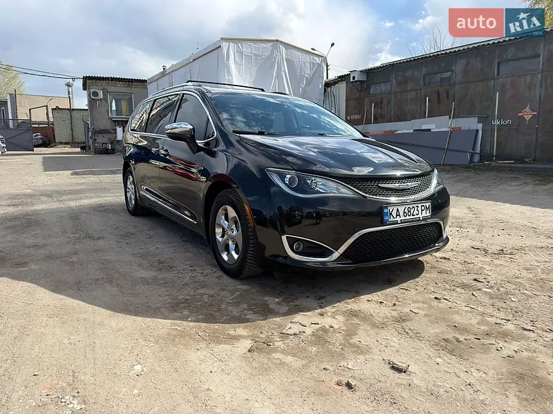 Chrysler Pacifica 2018