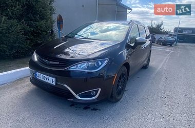 Мінівен Chrysler Pacifica 2018 в Ужгороді фото 24 Мінівен Chrysler Pacifica 2018 в Ужгороді