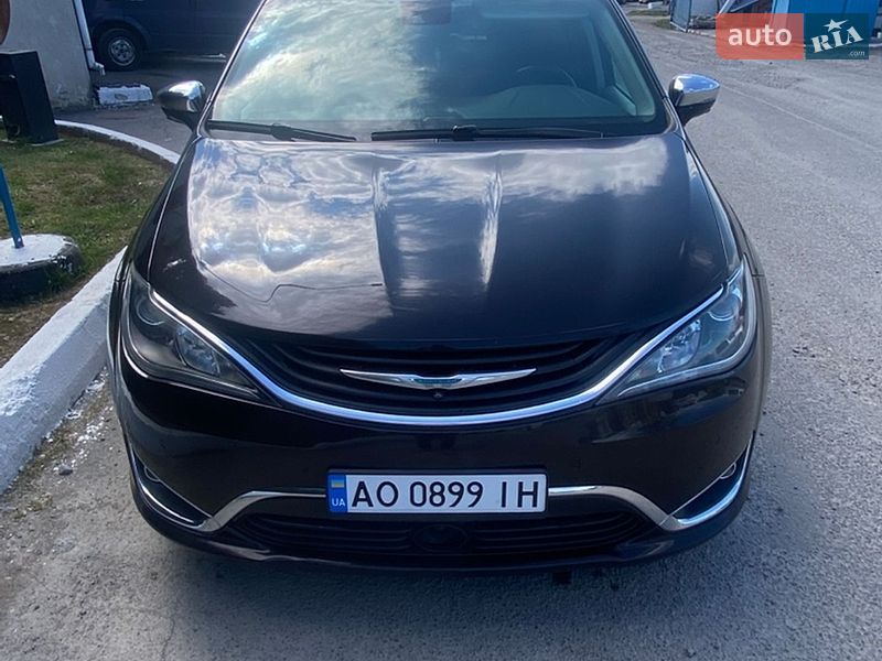 Мінівен Chrysler Pacifica 2018 в Ужгороді фото 31 Мінівен Chrysler Pacifica 2018 в Ужгороді